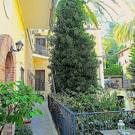Arche Apartment Taormina Exterior photo